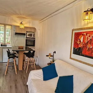  Hébergement de vacances Evasion Provencale A 1Km De La Plage, Les Issambres