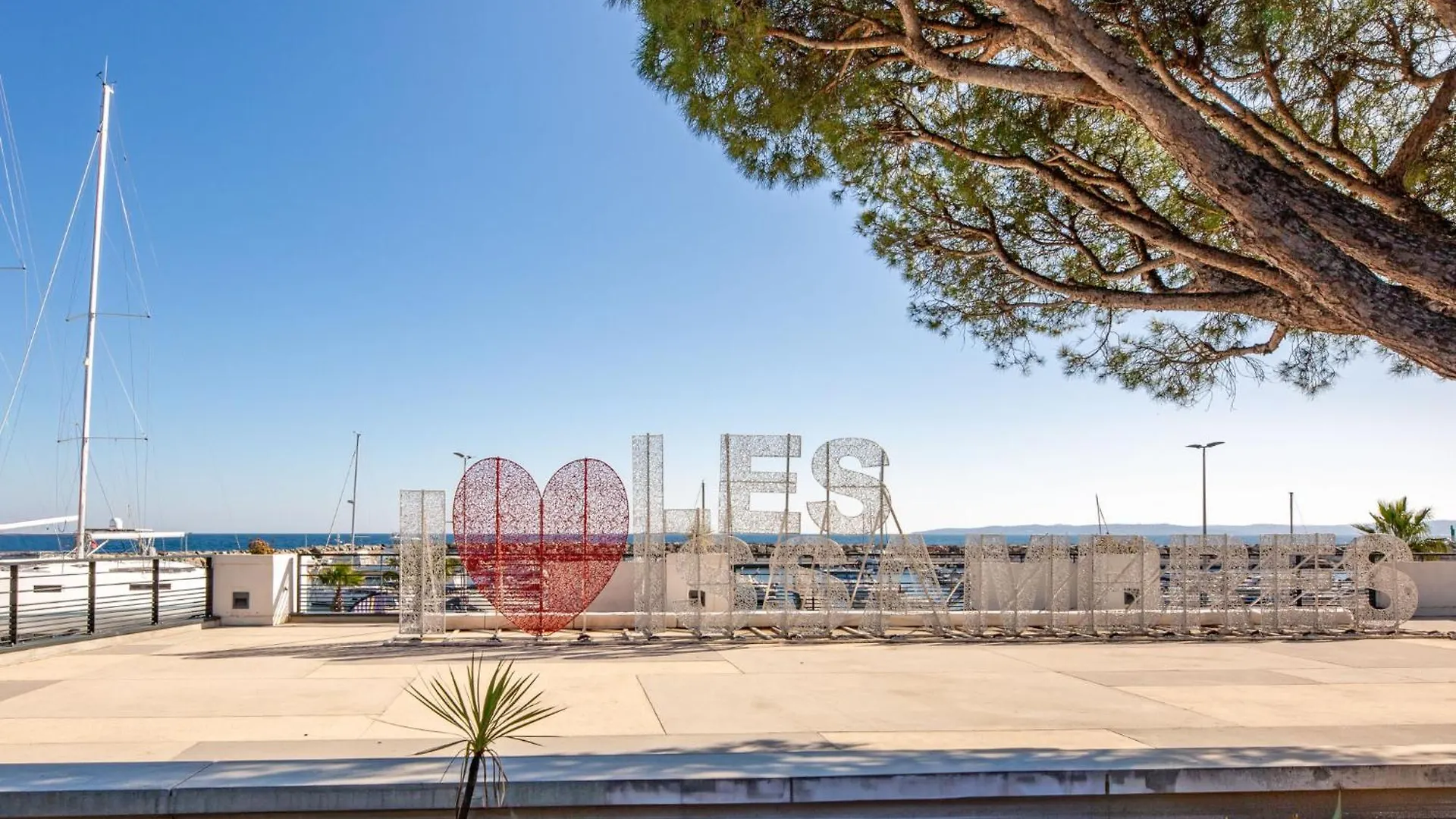 Holiday Home La Bartavelle By Interhome Les Issambres